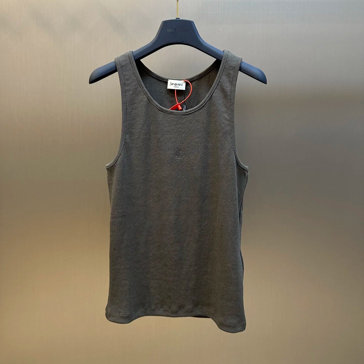 SAINT LAURENT CASSANDRE TANK TOP（823603Y37EC1472）