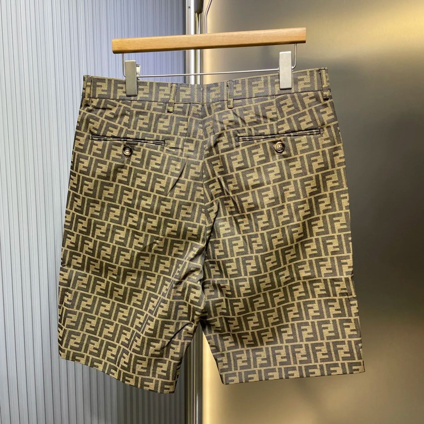FENDI Men's Bermudas FF Jacquard Fabric Pants "Brown" (FB0521A6WJF1440）