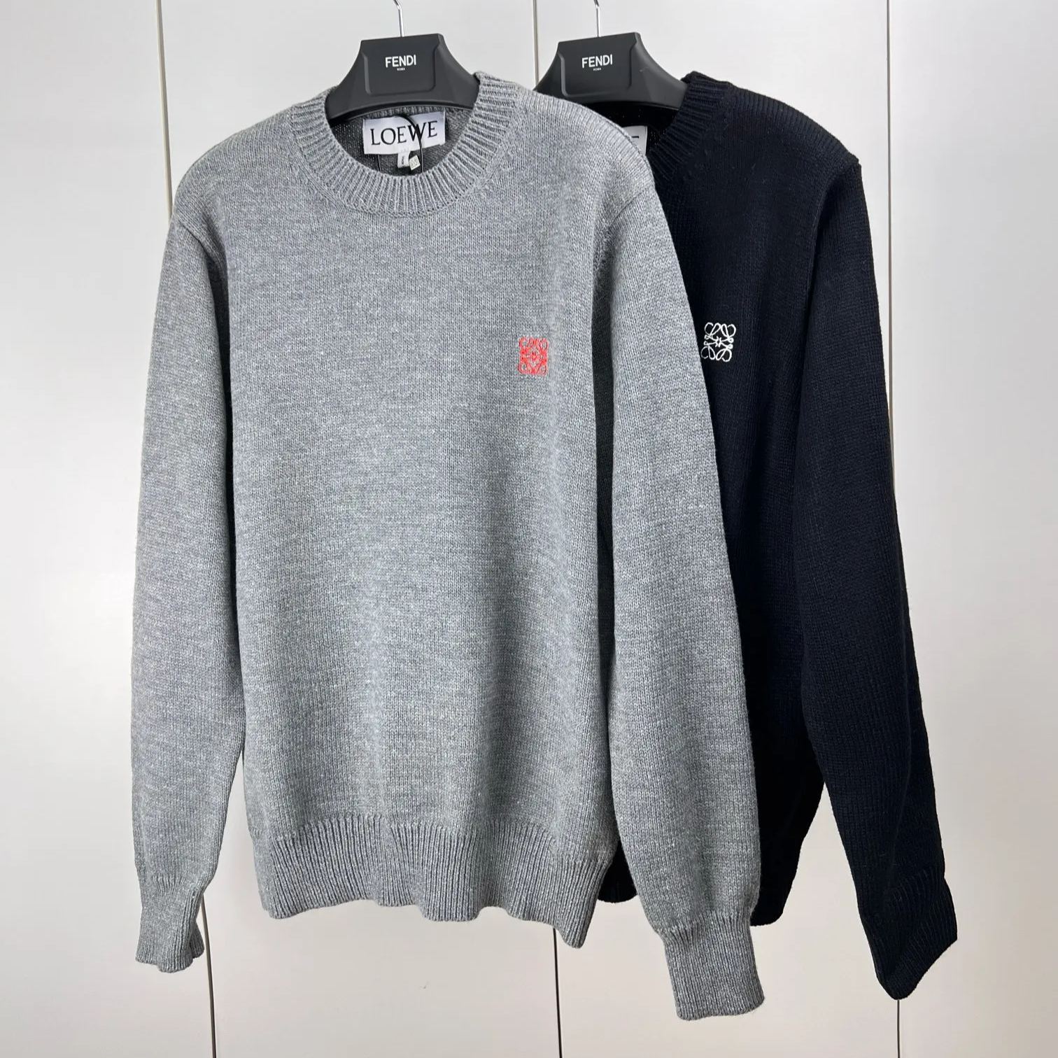 LOEWE Sweater (Wool) Grey  (H526Y14KH1-1120）