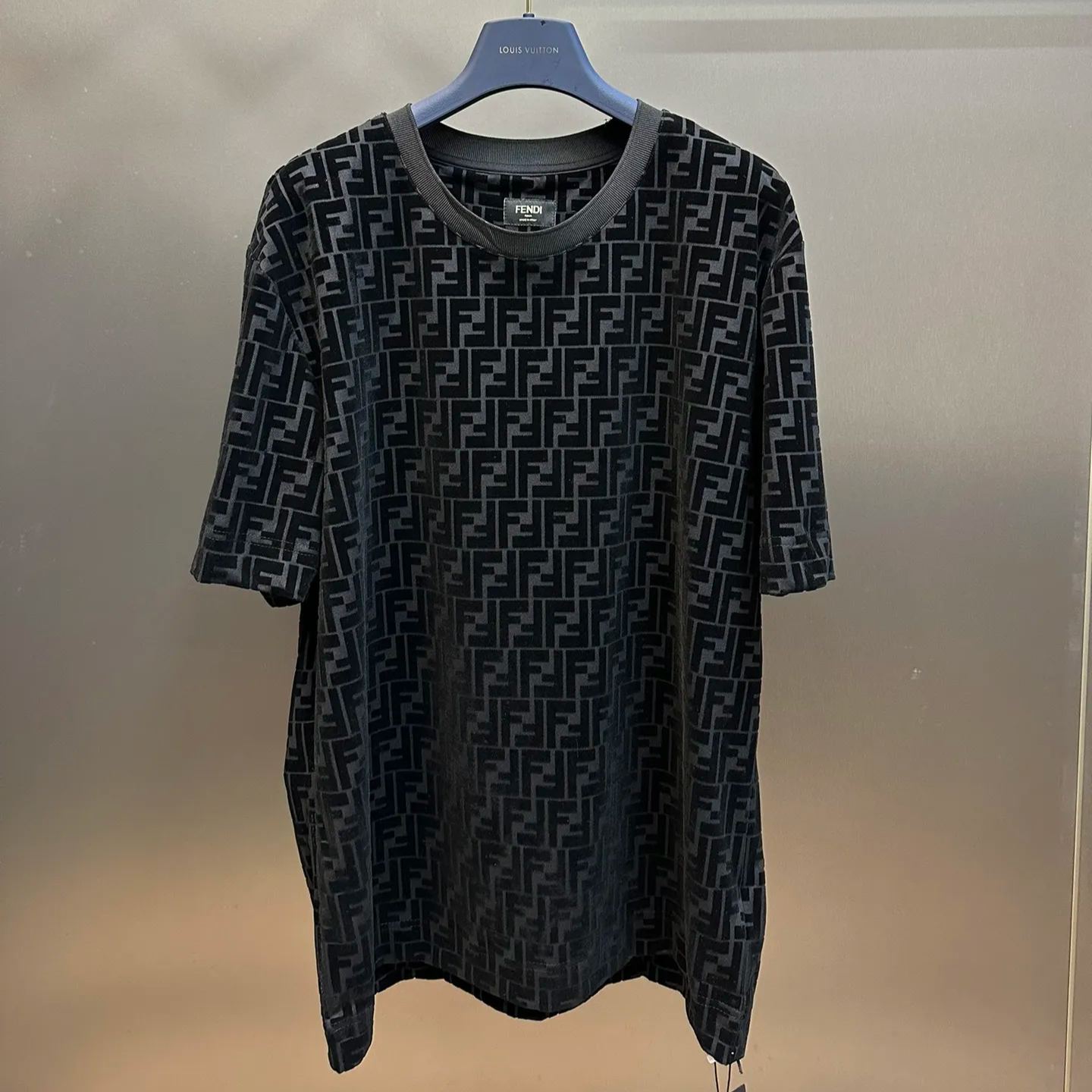 FENDI Full Print F Black Brown Logo Printing Short Sleeve Black T-Shirt（FY0936A7D5F0ABB）
