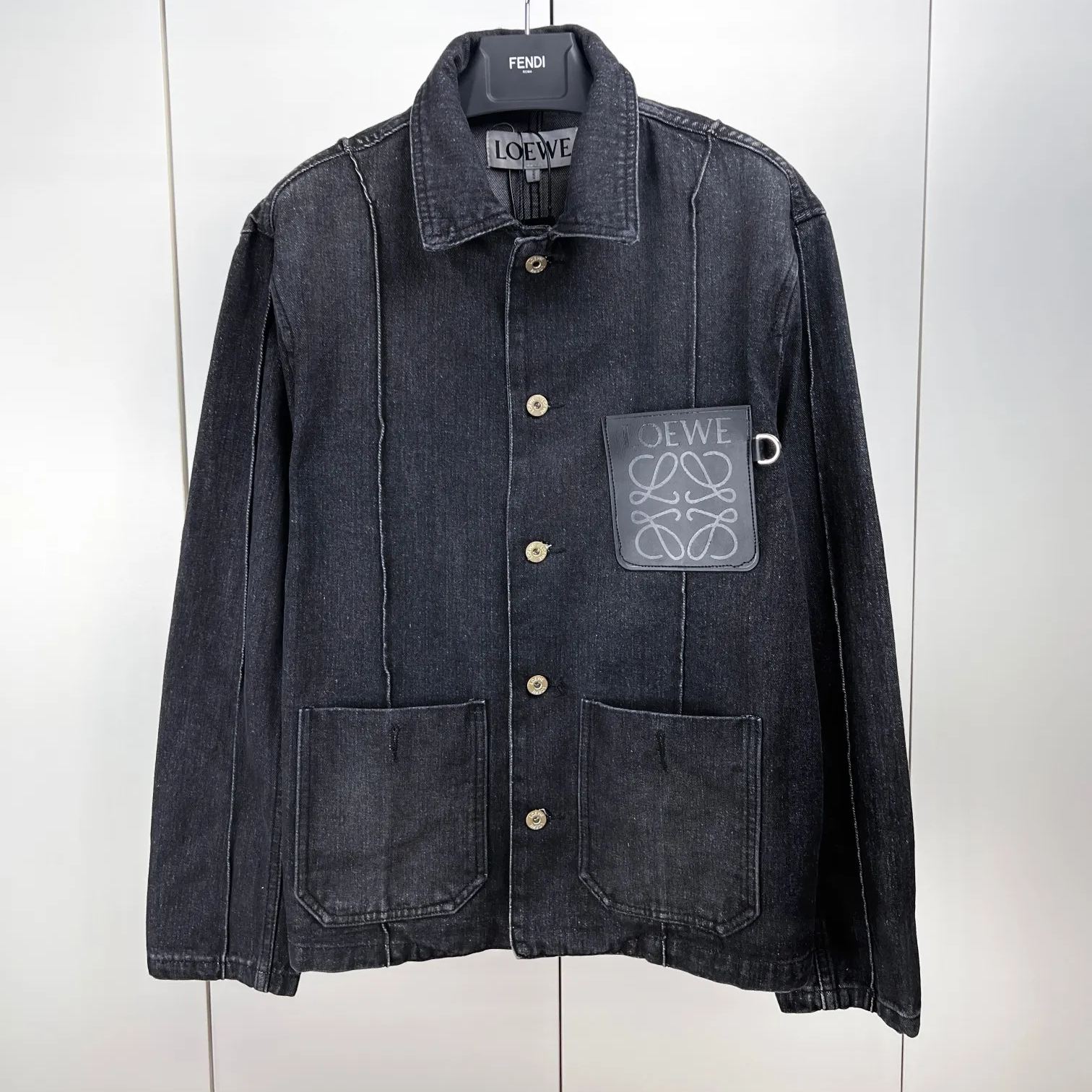 Loewe Cotton Workwear Jacket (H526Y50W09-8946）