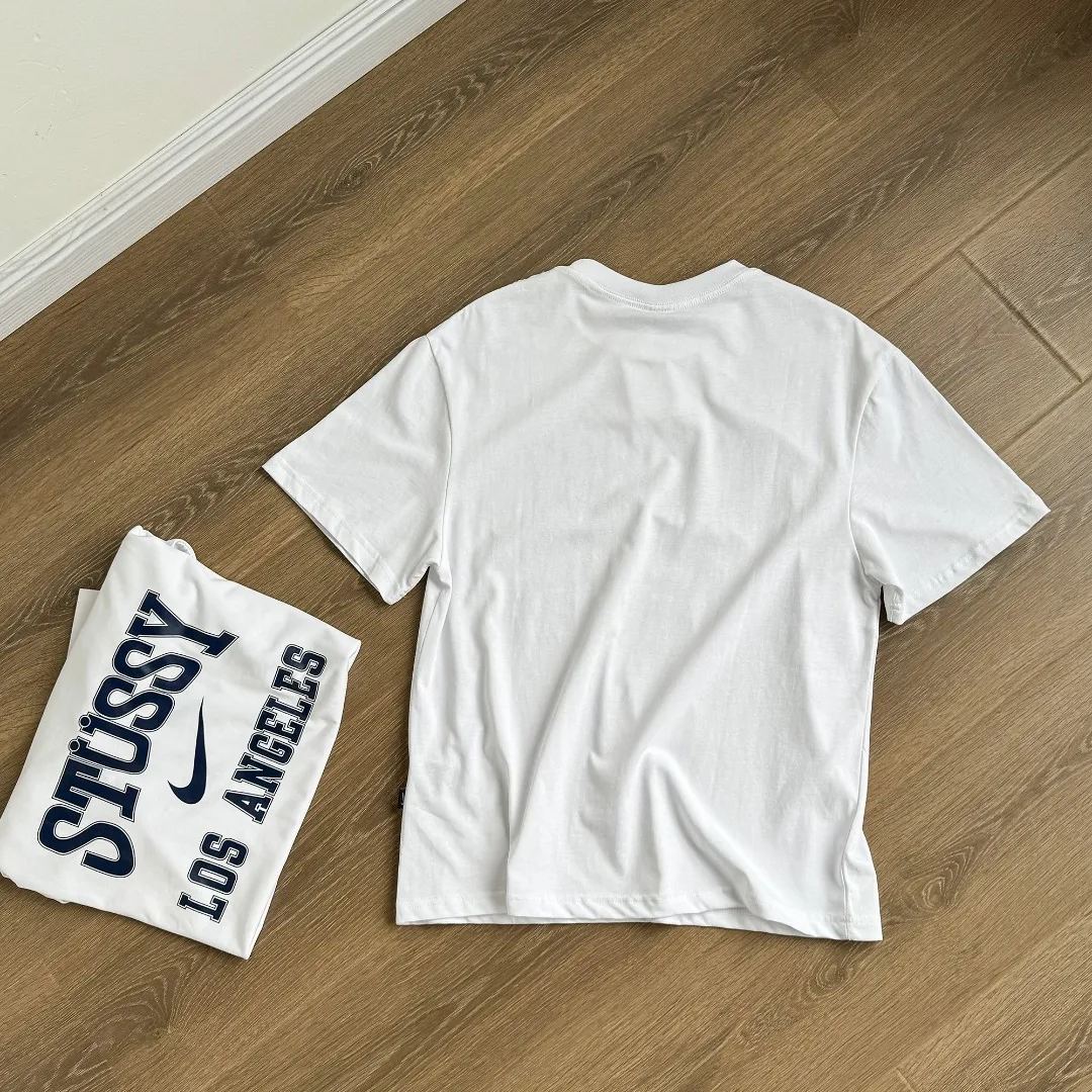 NIKE × STUSSY T-shirt（FJ9170-100）