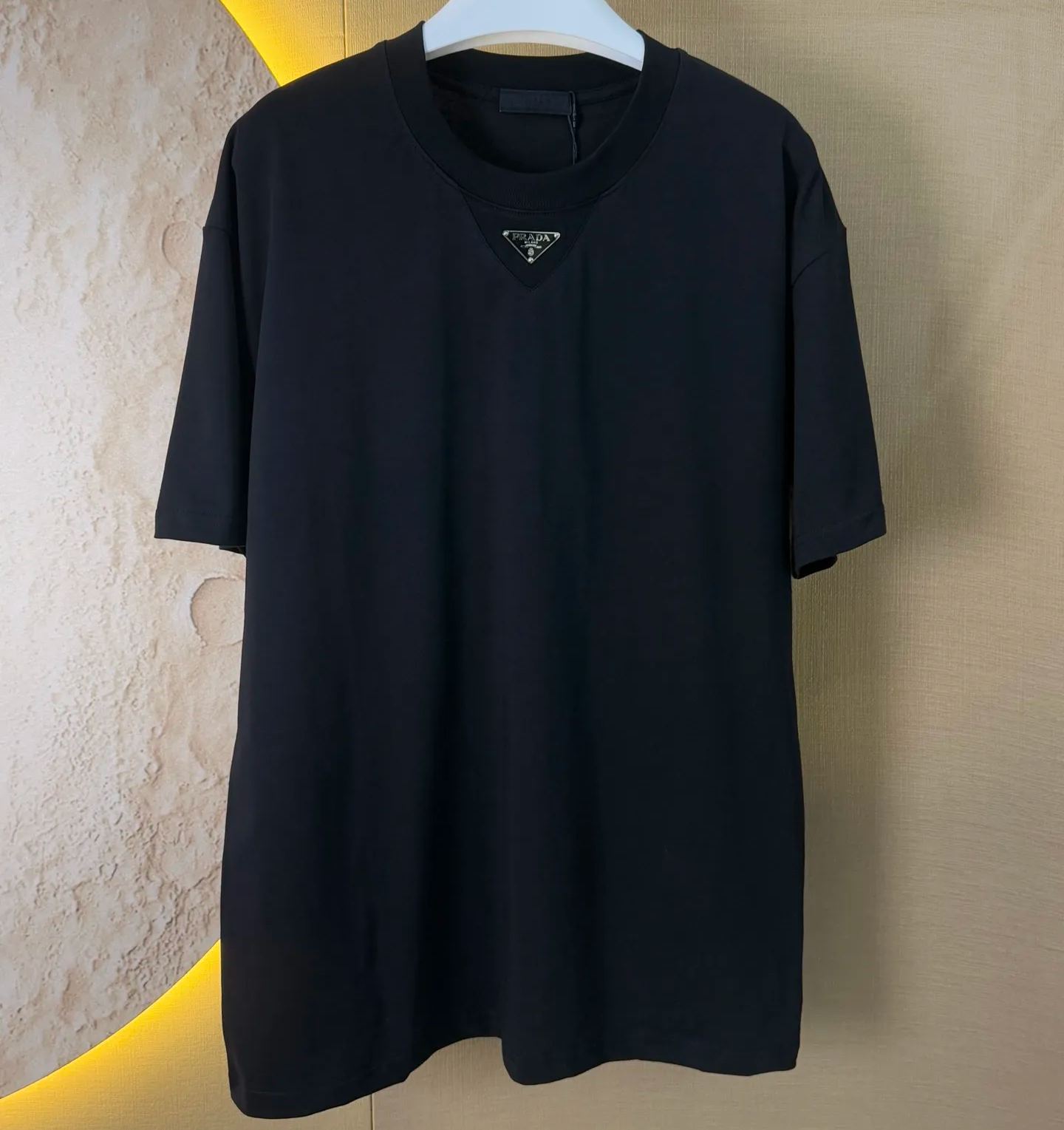 PRADA Black Cotton T-shirt（UJN824-11ZM-F0009-S-222）