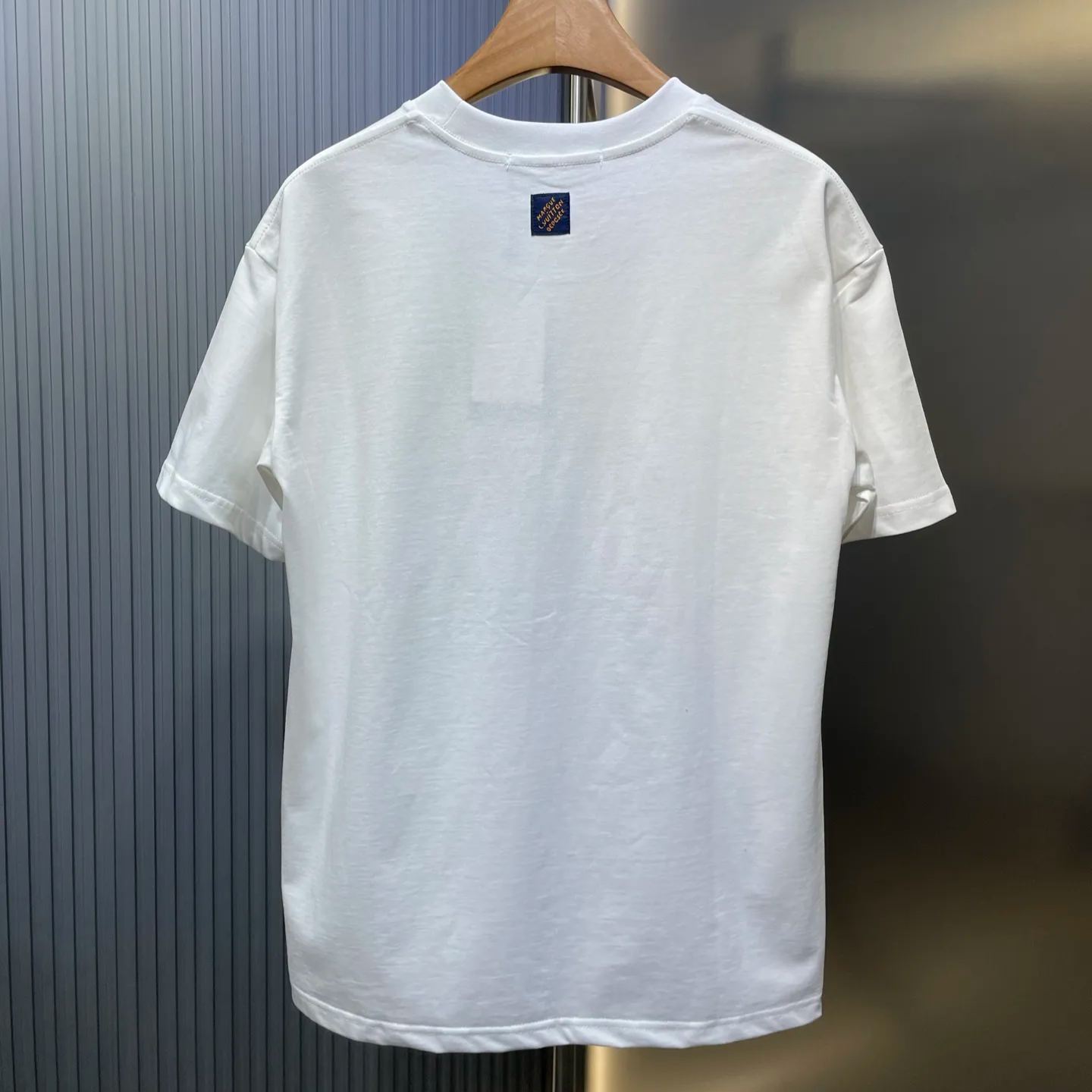Louis Vuitton 3D Gradient Print T-shirt White（1AGTRK）