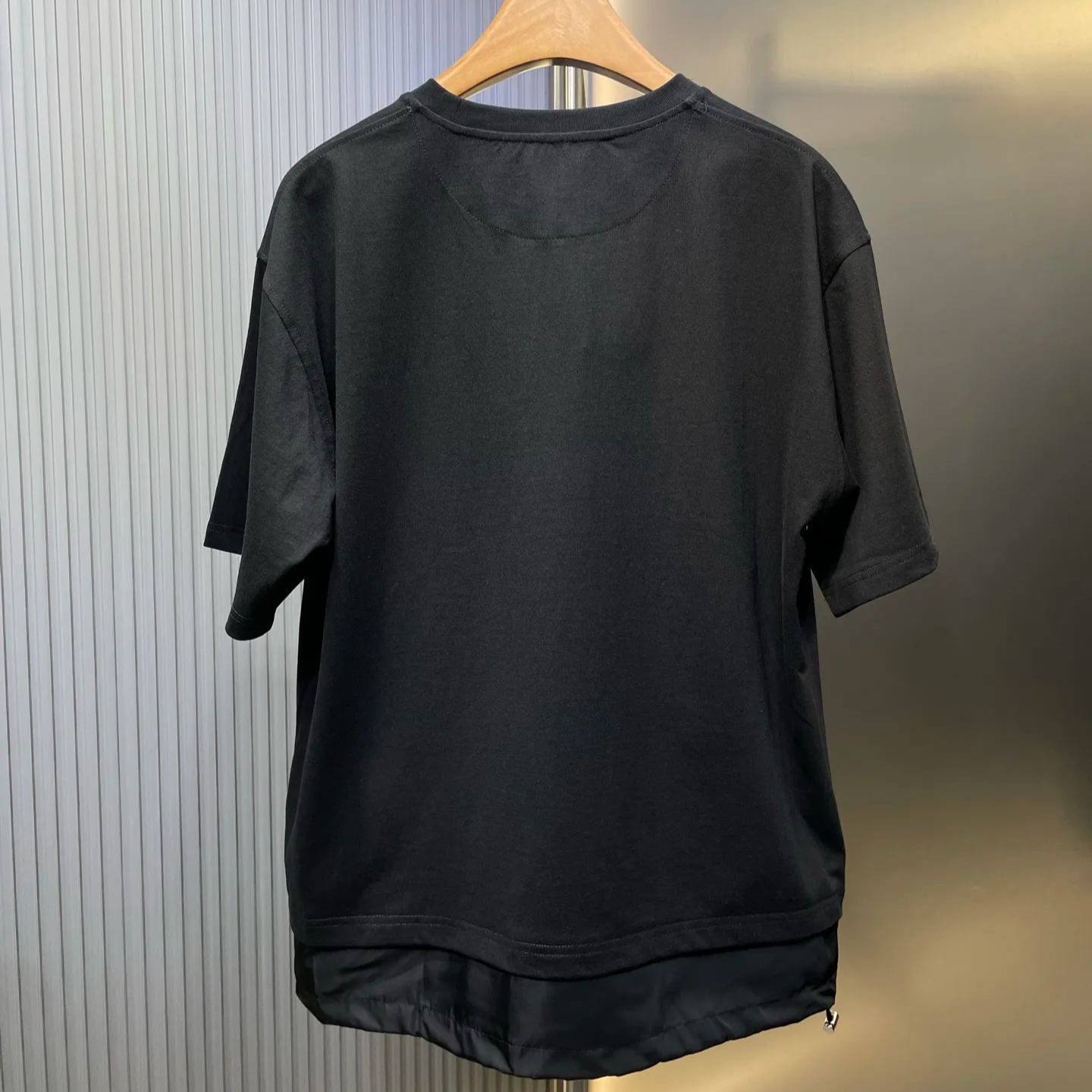 PRADA Crew neck short sleeve T-shirt（UJN742-10VP-F0806-S-202）