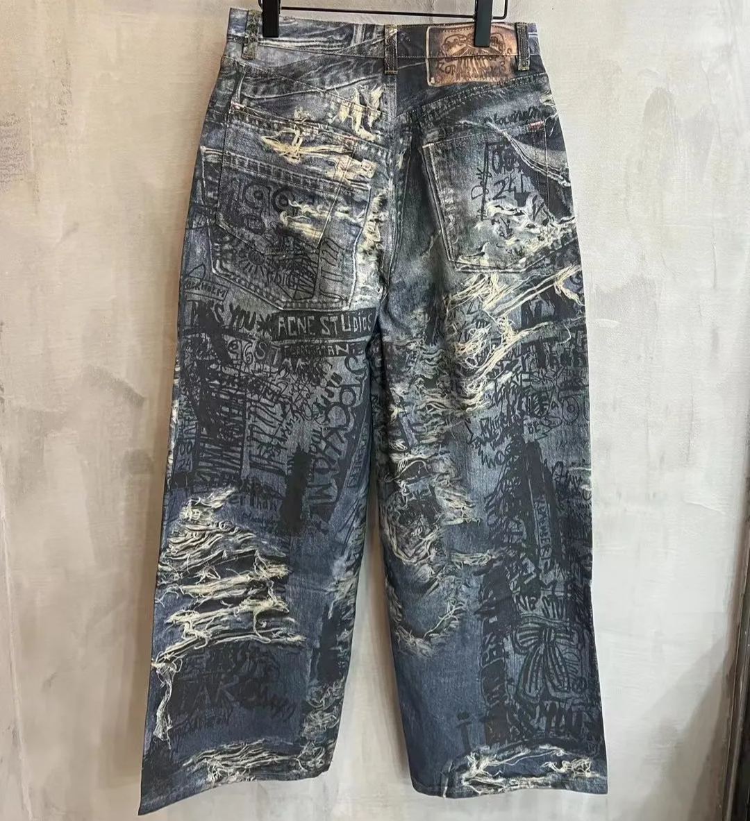 Acne Studios Super Baggy Fit Jeans for Men (BK0679-863）