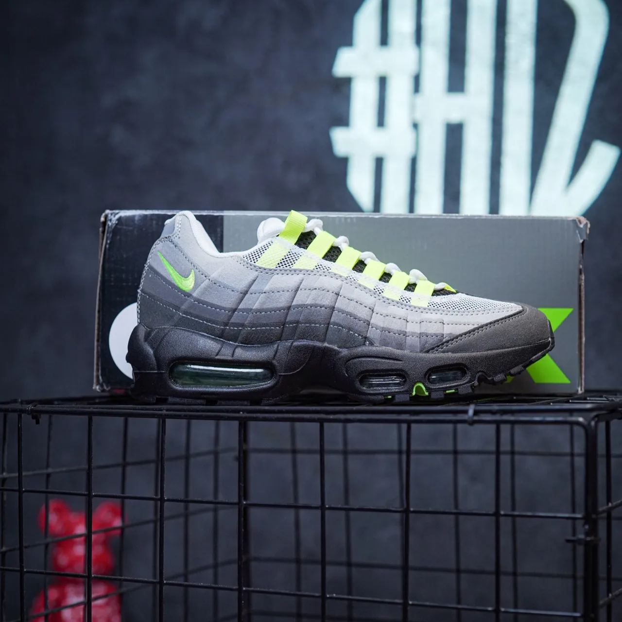 Nike Air Vapormax 95 "Neon"(AJ7292-001)