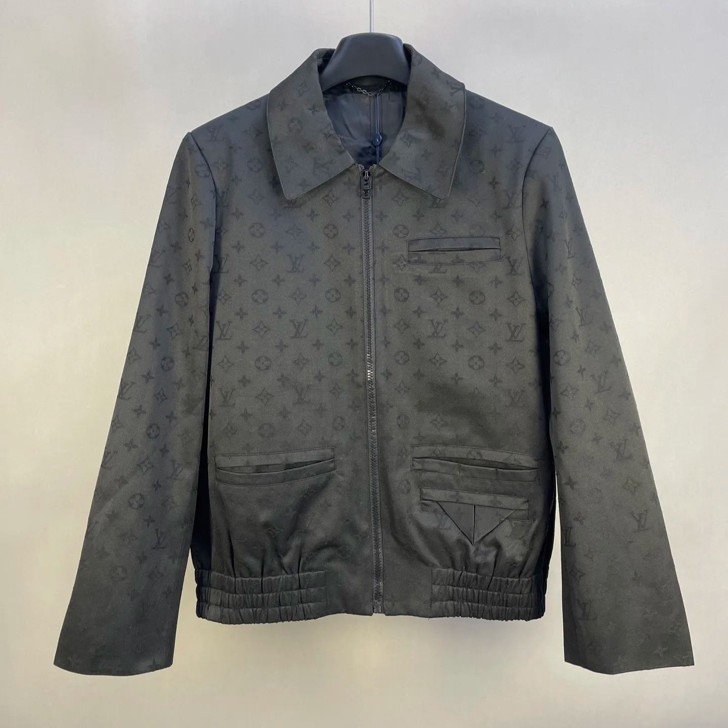 LOUIS VUITTON Jacquard Jet Pocket Blouson（1AFVVD）