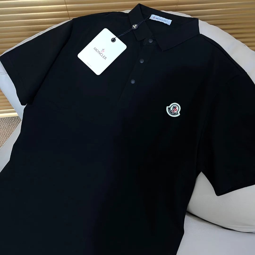 Moncler Black Logo Patch Cotton Piquet Polo Shirt（J20918A0000984556999）