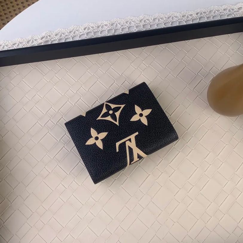 Louis Vuitton Multiple Wallet LV Aerogram (m80968)