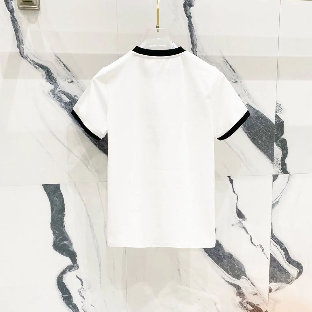 CELINE PARIS T-shirt in cotton jersey (2X872501F-01NB）