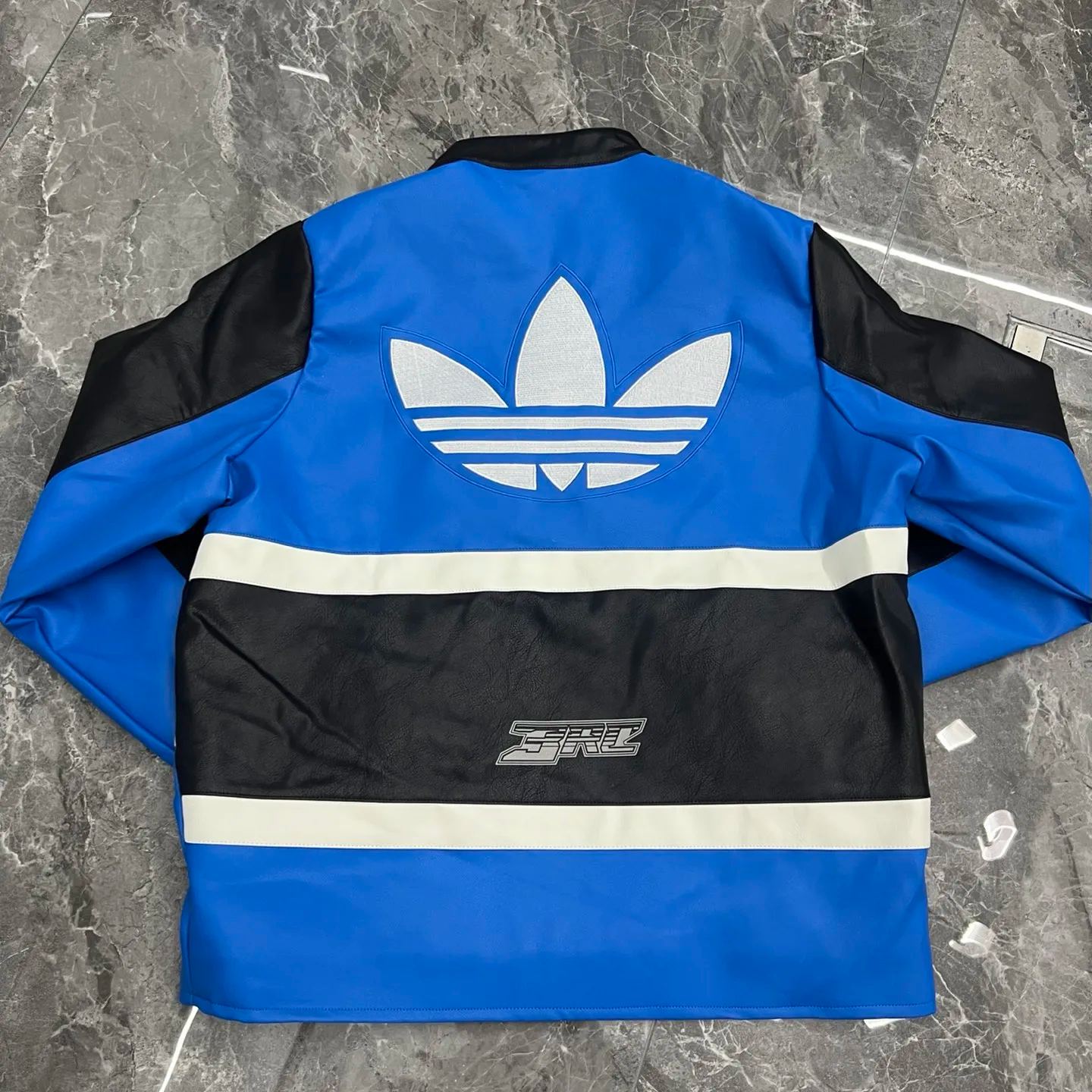 Adidas RACING V-DAY PLEATHER JACKET（JM8032）