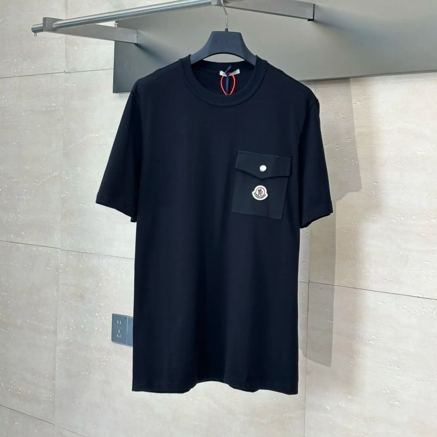 Moncler Logo-Patch T-Shirt（K10918C0003289AVF999）