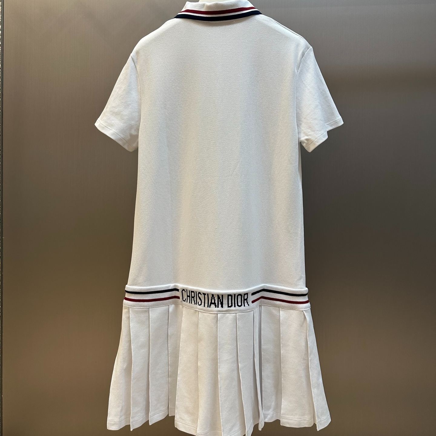 DIOR Vibe pleated polo shirt dress（513R01A4200-X0878）