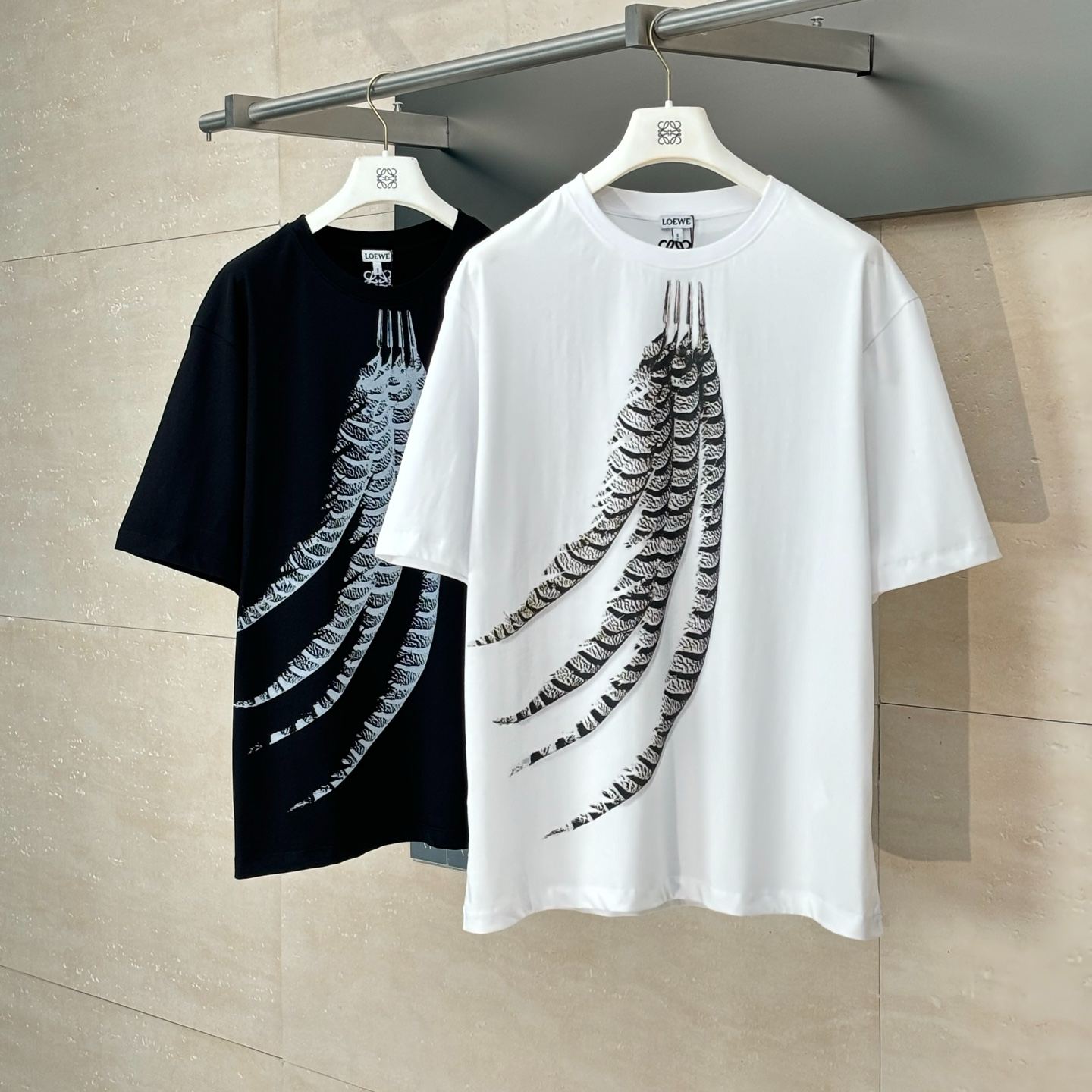 LOEWE Men's Loose Fit T-Shirt in Cotton "White"（H526Y22XCE-2100）