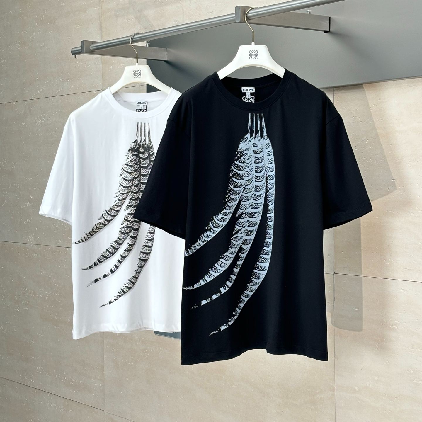 LOEWE Men's Loose Fit T-Shirt in Cotton "White"（H526Y22XCE-2100）