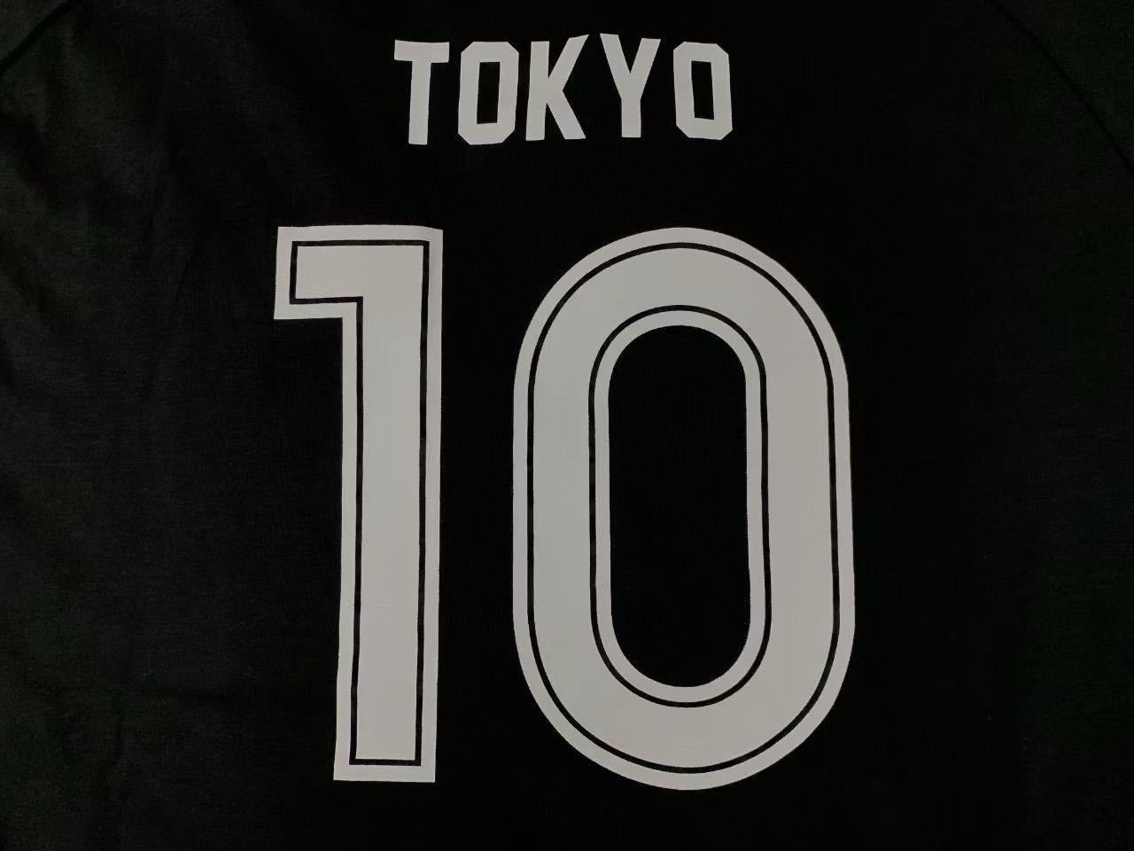 BALENCIAGA Men's TOKYO Soccer Long Sleeve T-Shirt Oversized "Black/White"(778972TPVT81070）