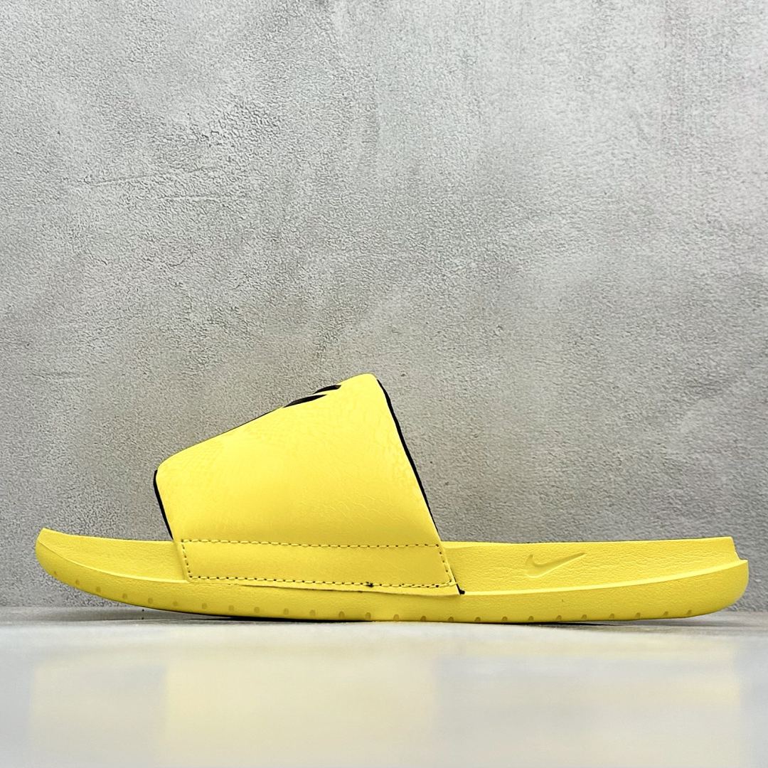 Nike Kobe Offcourt Slide "Lightning"（IF2870-700）