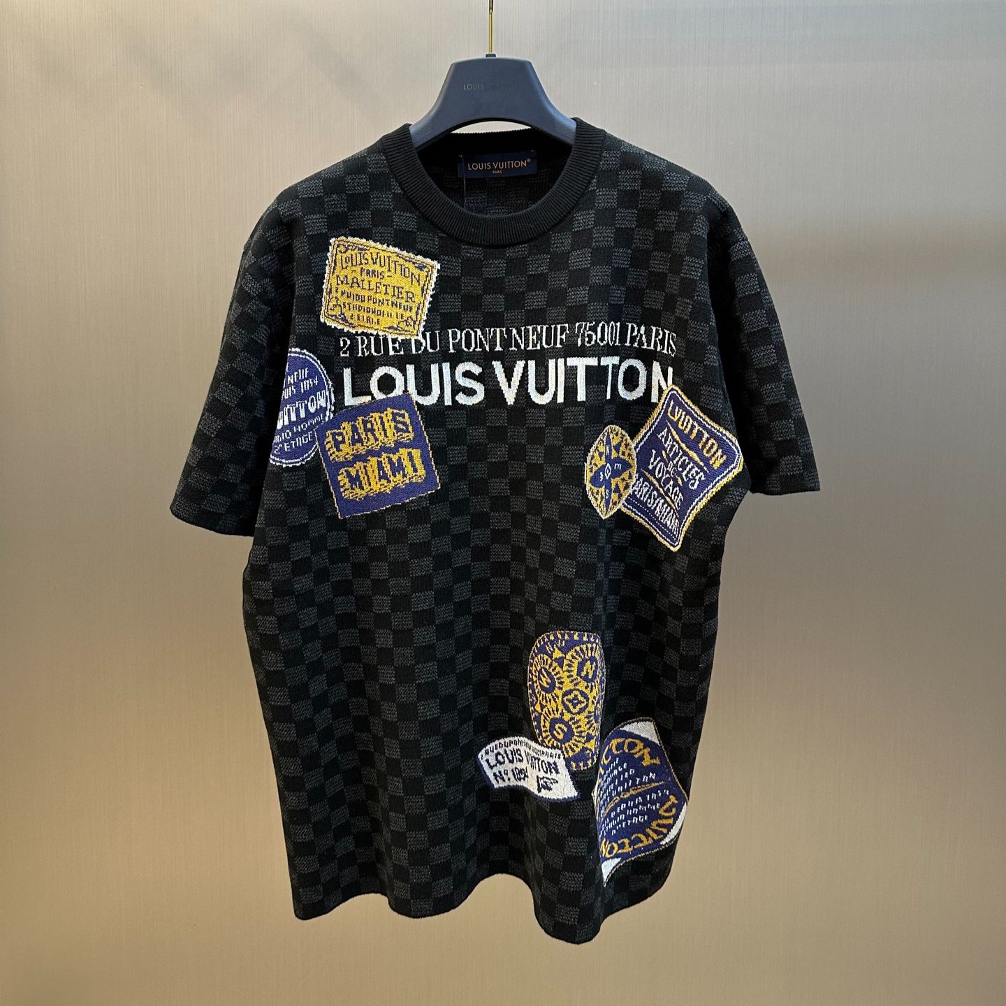 Louis Vuitton Damier short sleeve signature crew neck（1AHVMP）