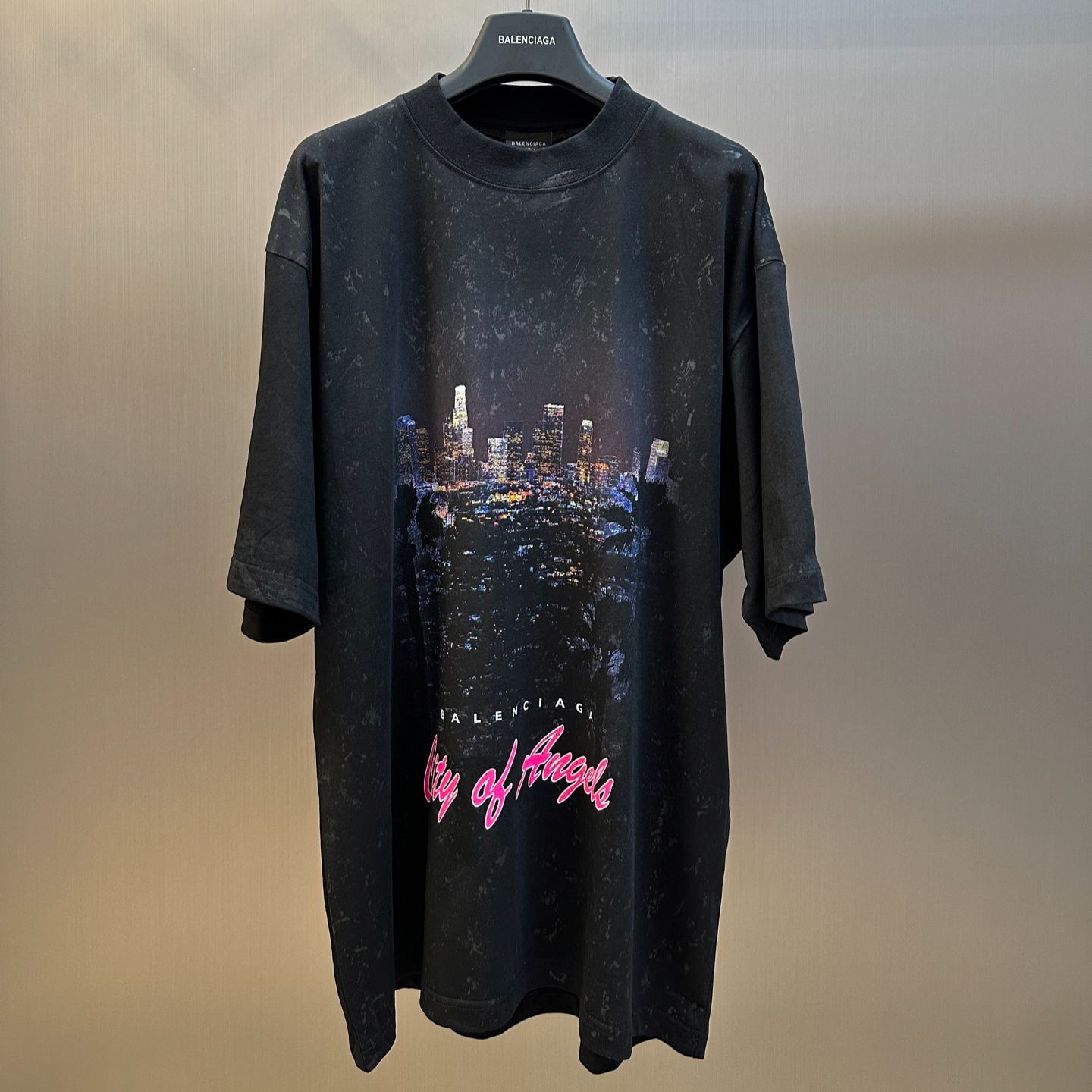 BALENCIAGA City Of Angels T-Shirt Medium Fit "Dirty Effect White"（764235TSVR29012）