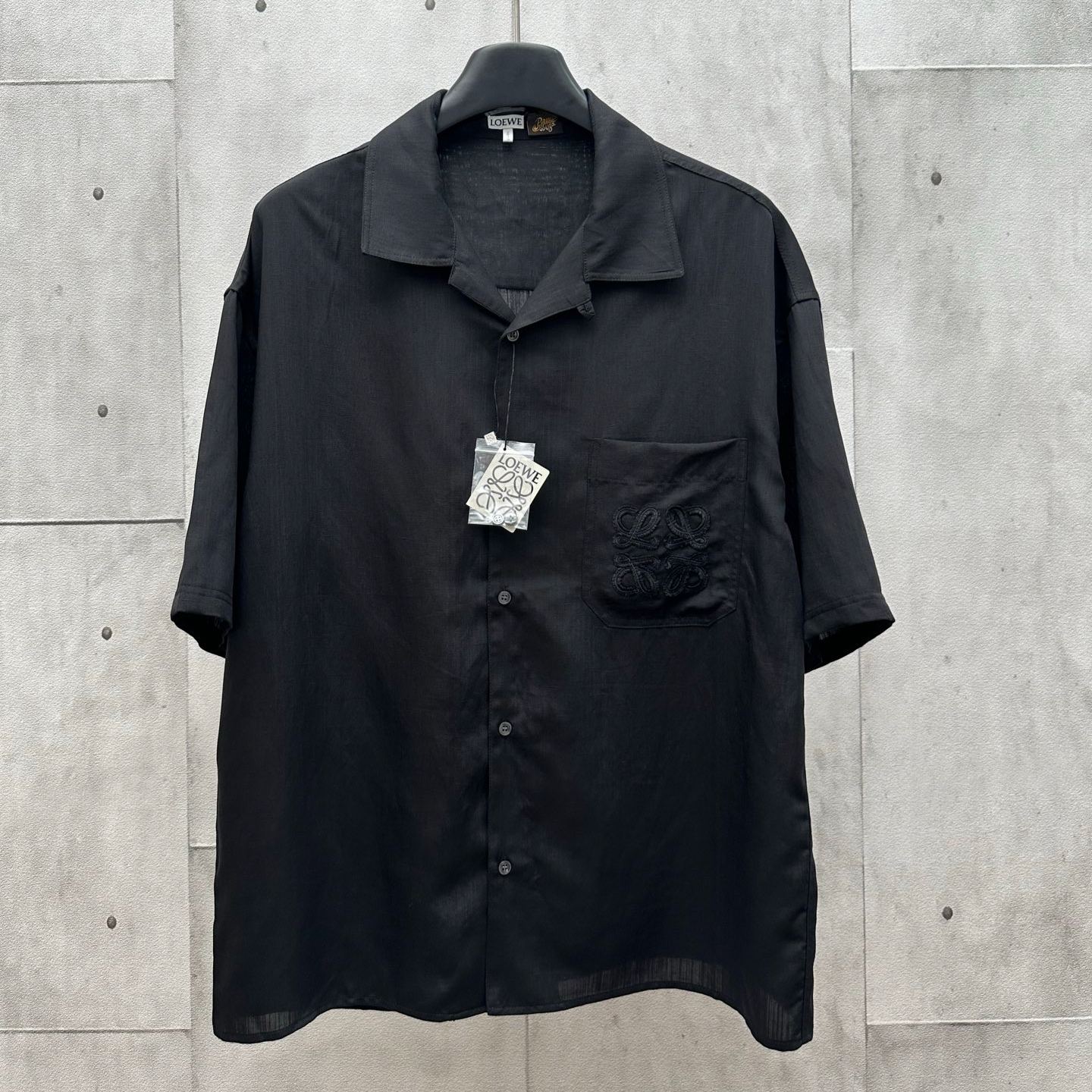 Loewe short sleeve shirt in rayon and linen（H616Y05X73-1100）