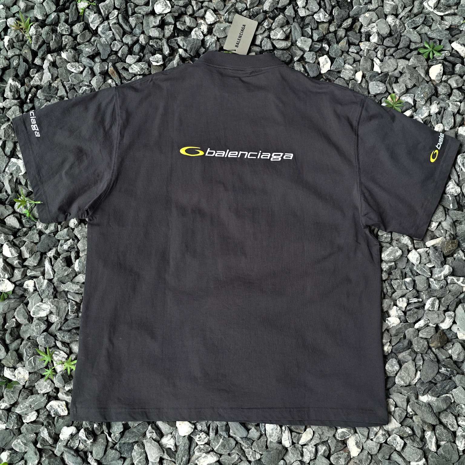 Balenciaga  Oversized T-Shirt（831305TSVD21569）