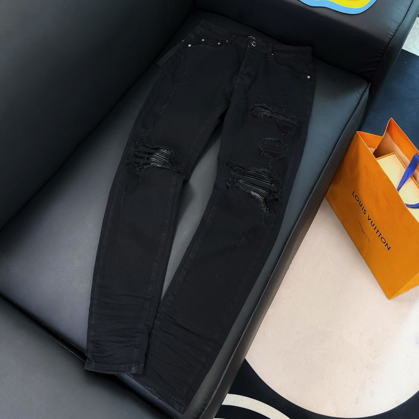 Amiri Jeans (XM01200SD-BLK）