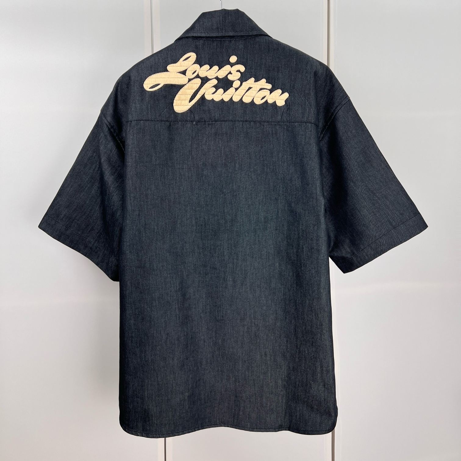 Louis Vuitton Men's Short Sleeve Chambray Shirt（1AHVW4）