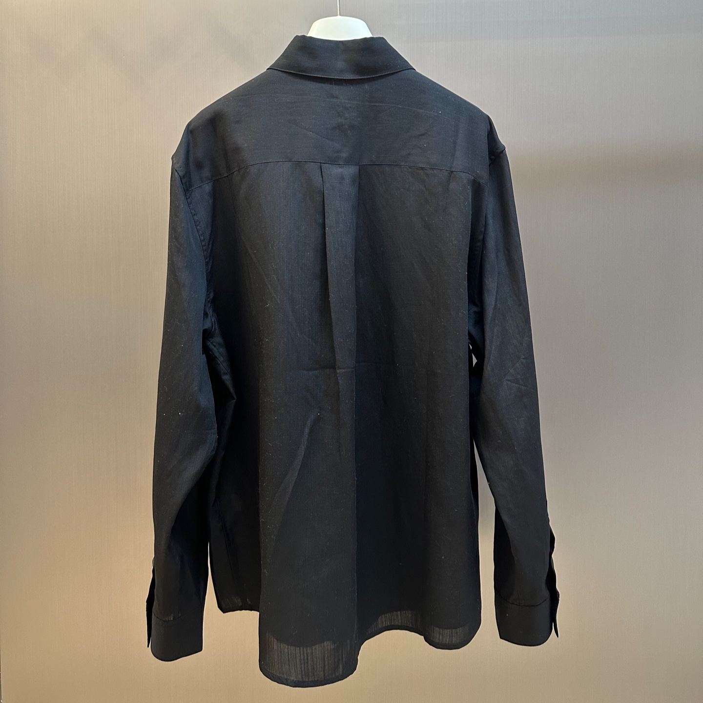 LOEWE MAN BLACK SHIRT (H526Y05WDX-1100）