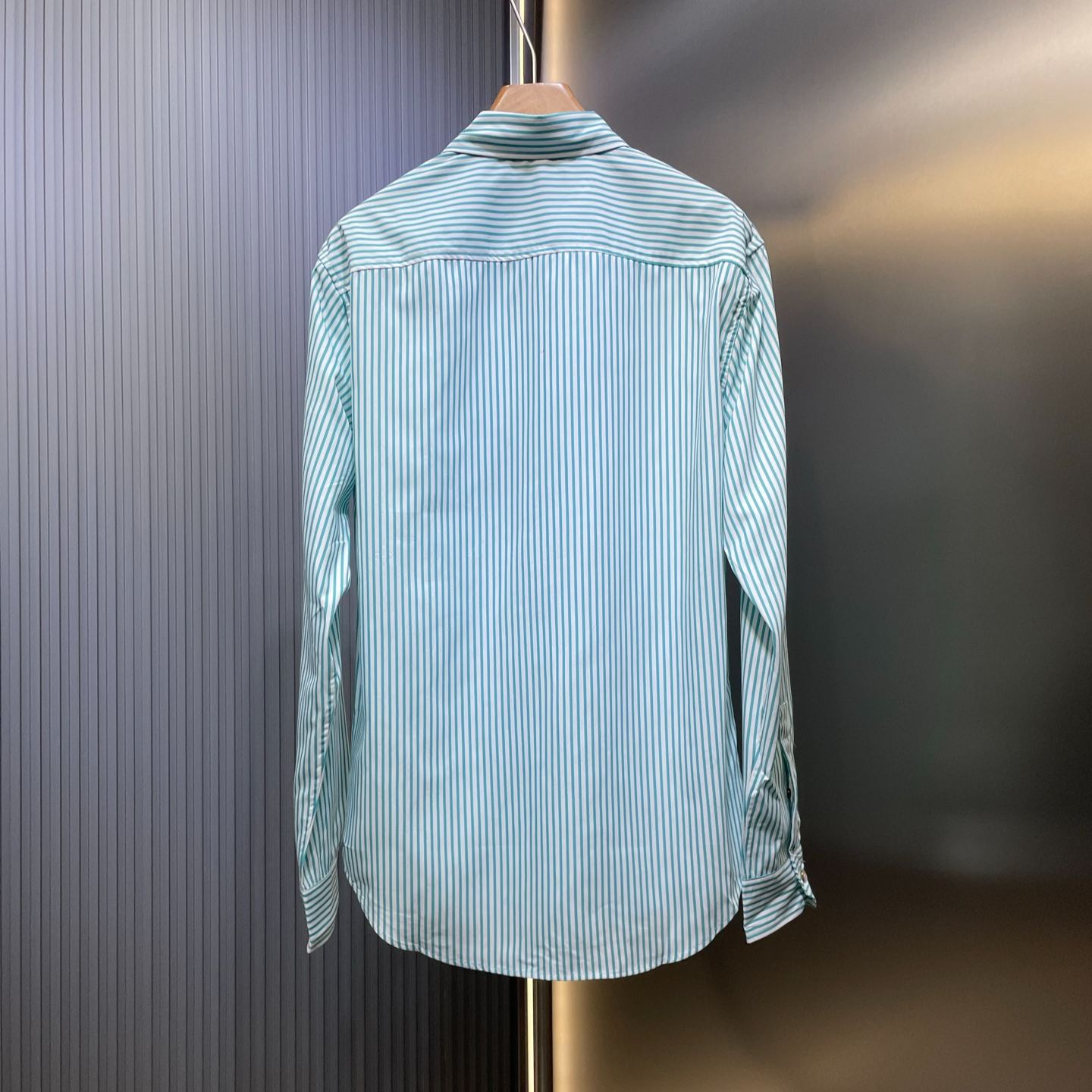 Louis Vuitton MONOGRAM striped shirt（1AHVXF）