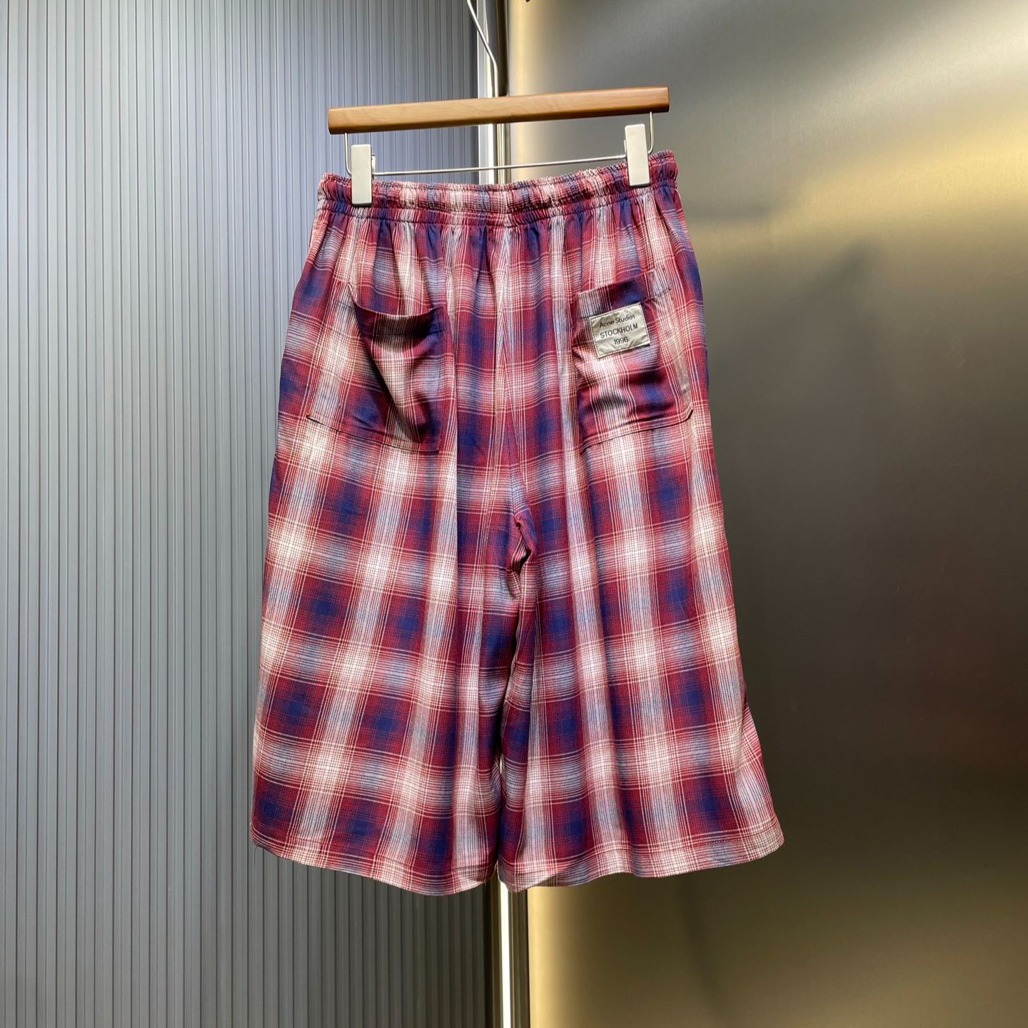 Acne Studios Check shorts (FN-UX-SHOR000040）
