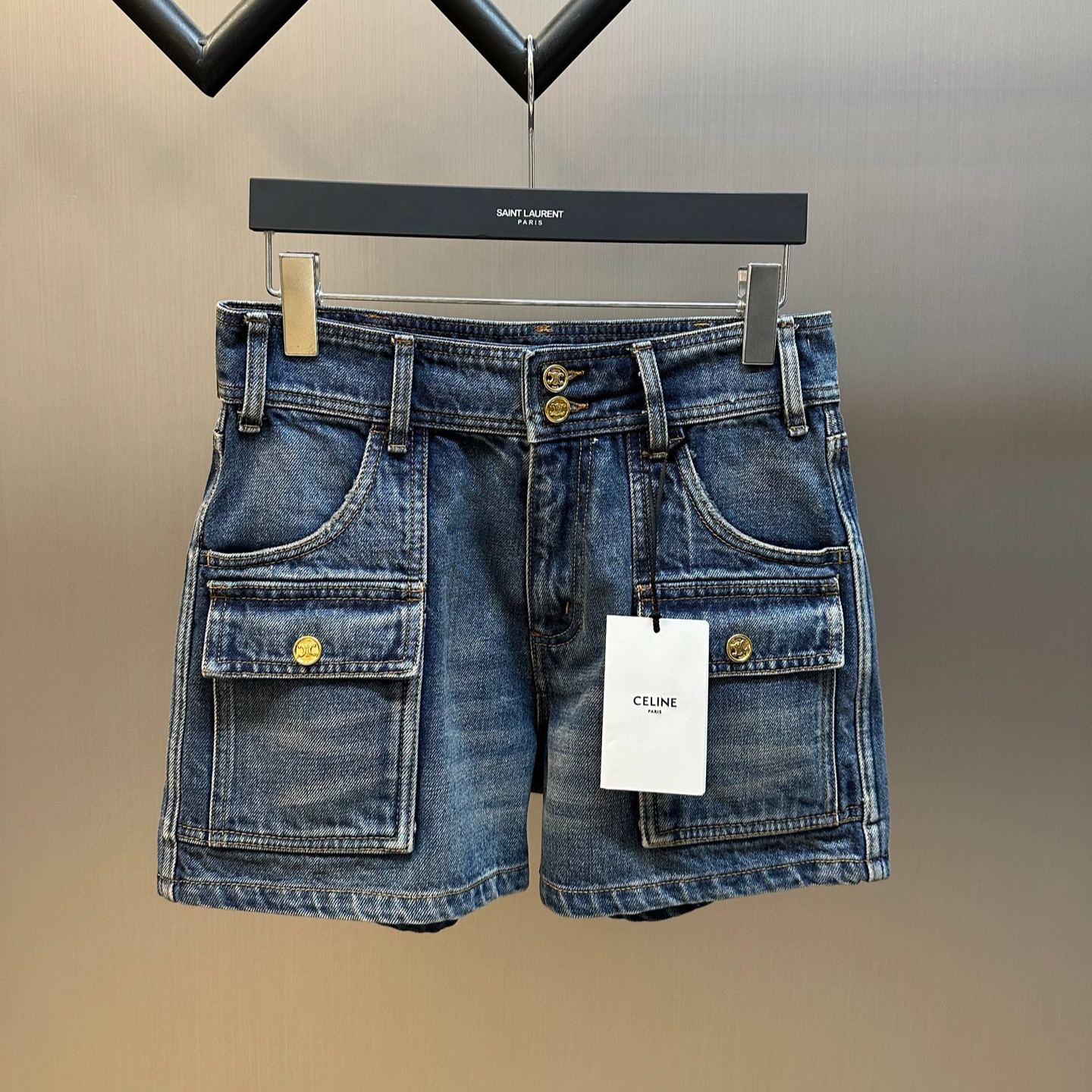 Celine Kitty Short（RP06N930F.07DU）