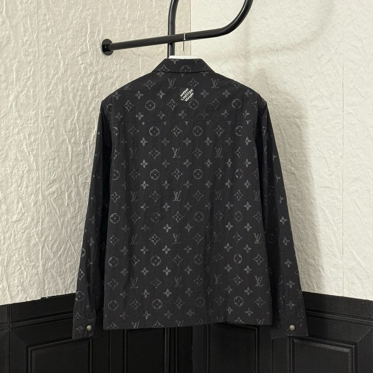 Louis Vuitton Monogram moiré silk jacquard shirt jacket（1AGTGO）