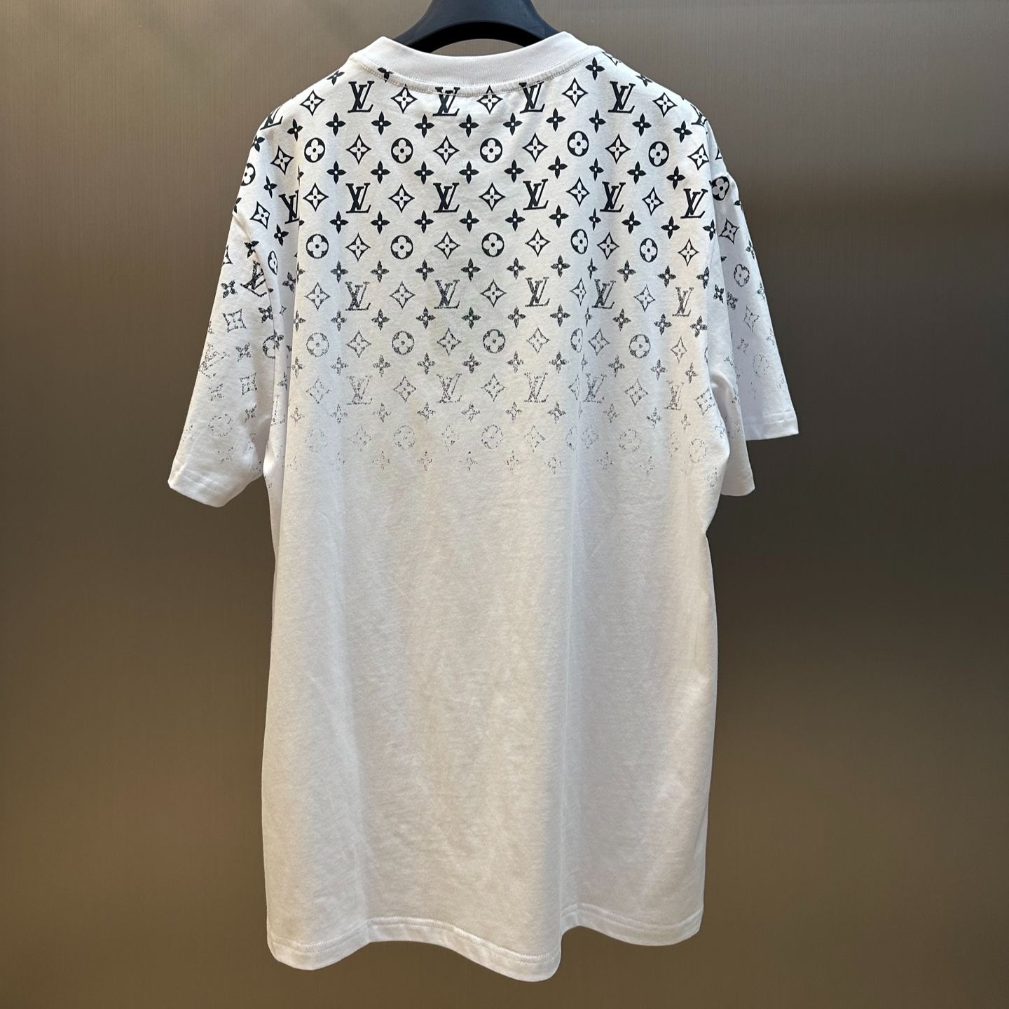 Louis Vuitton T-shirt Gradation Monogram White（1AHUG3）
