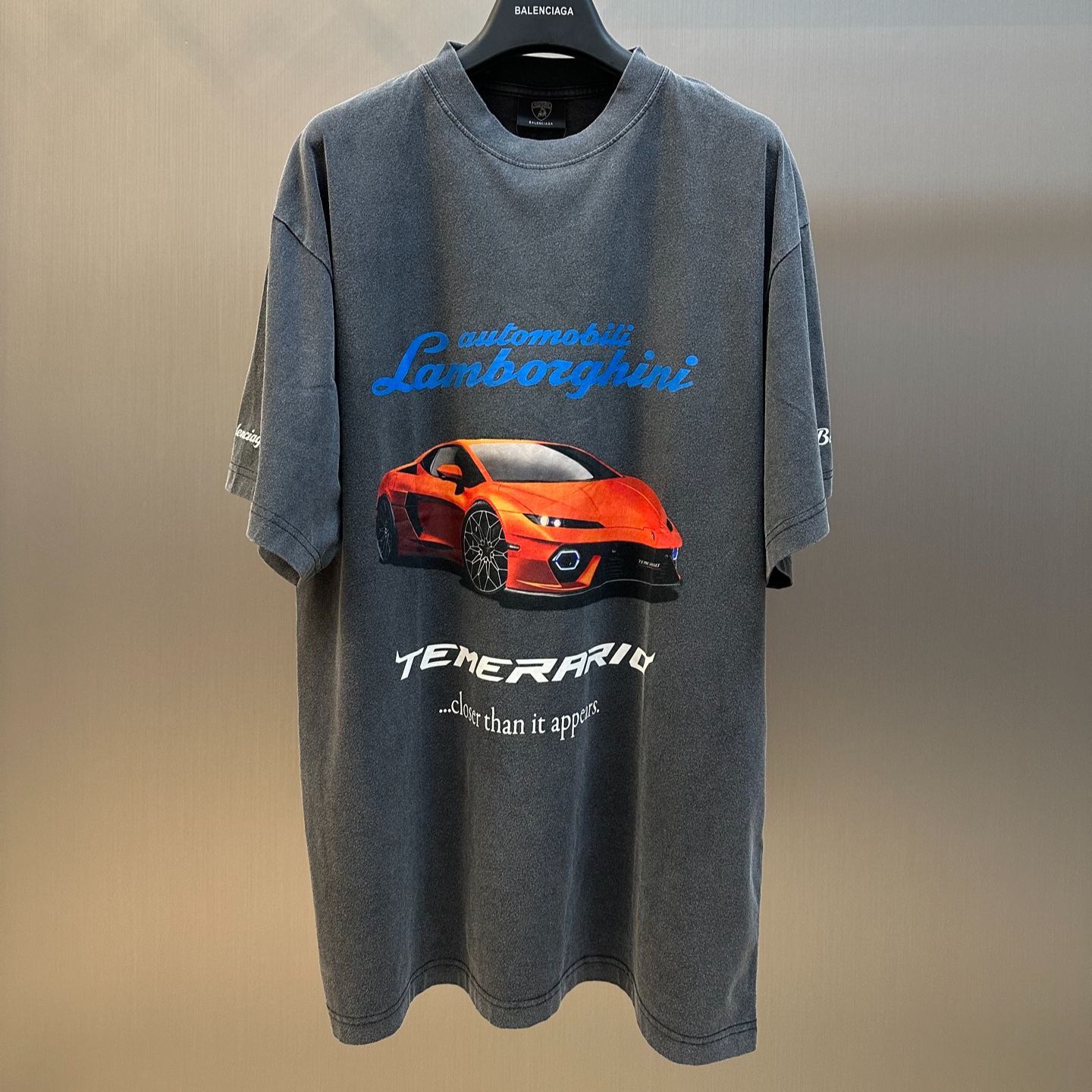 BALENCIAGA Automobili Lamborghini Men's Oversized T-Shirt "Faded Black"（831305TSVP91041）