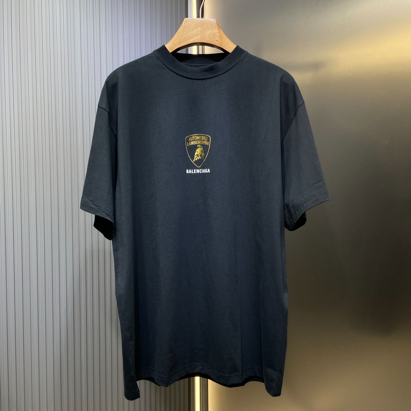 BALENCIAGA Automobili Lamborghini Men's Oversized T-Shirt "Faded Black"（831305TSVQ91083）