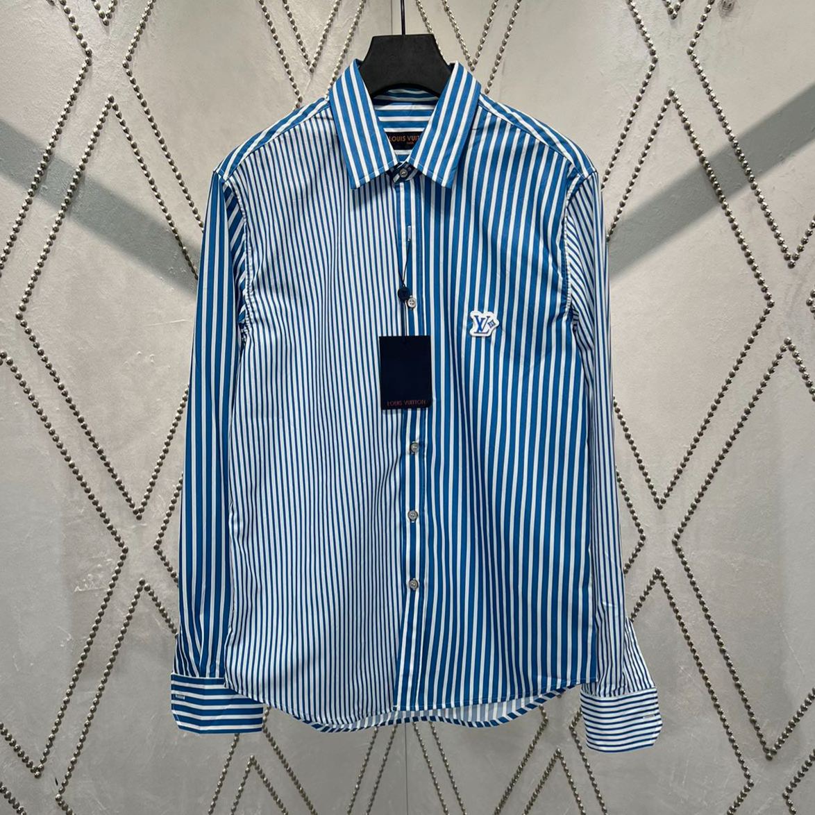Louis Vuitton MONOGRAM Patchwork Striped Shirt（1AHVWM）