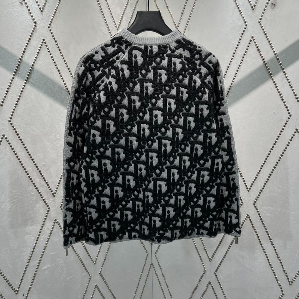 Dior Sweater（493M635AT847-C888）