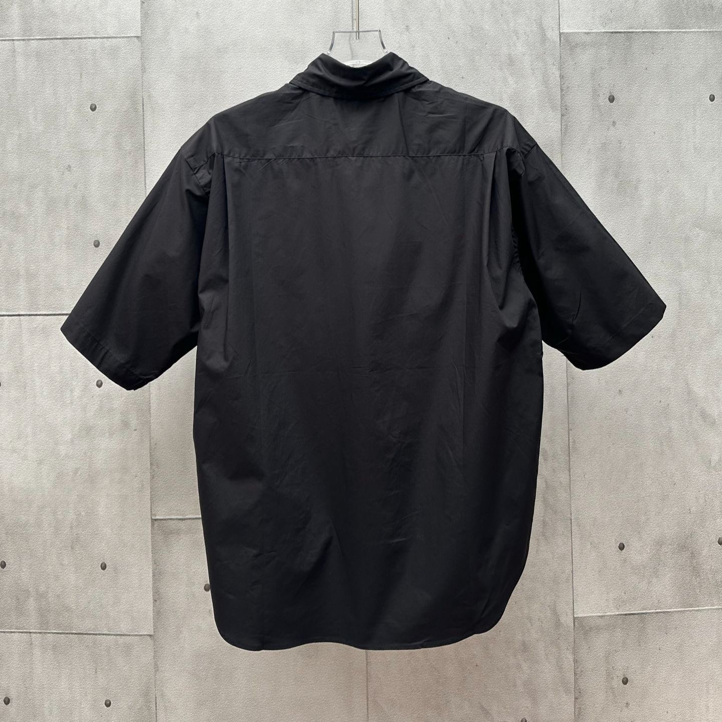 BALENCIAGA Men's Workwear Short Sleeve Large Fit Shirt "Black" (839215TRM171000）