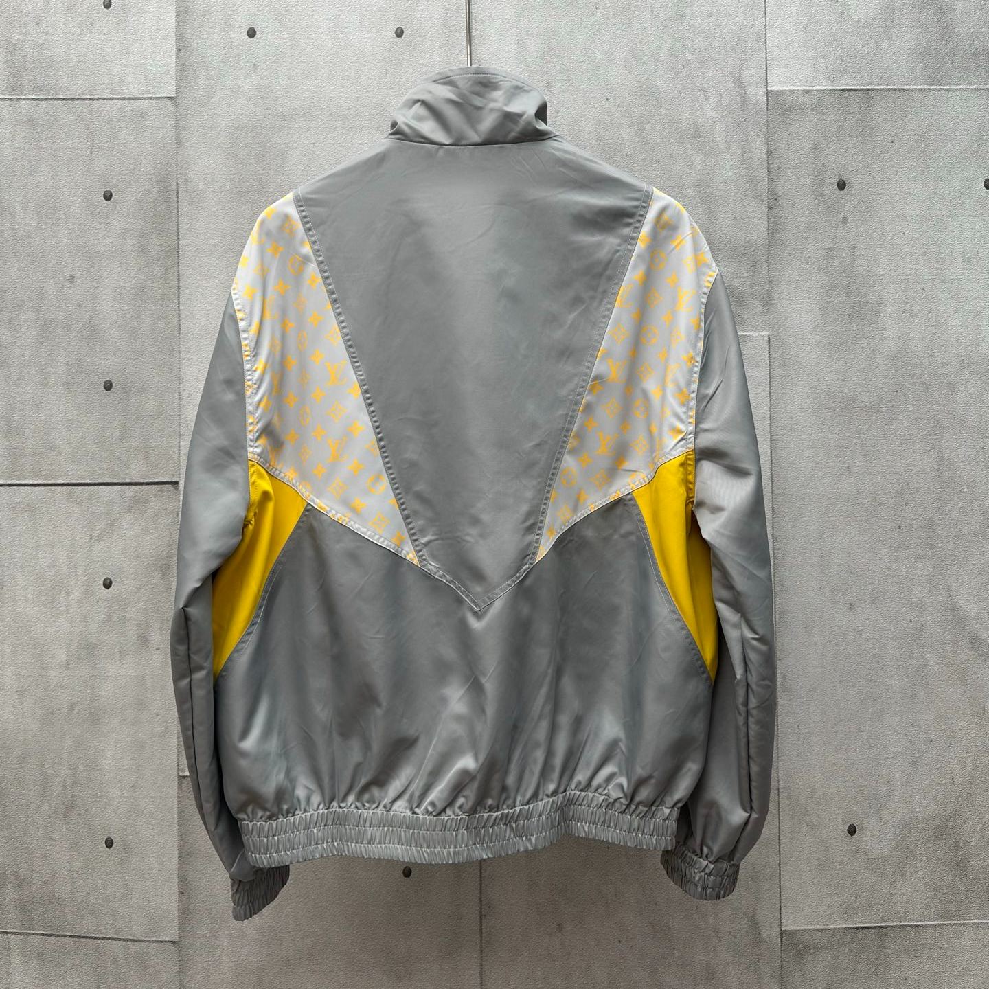 LOUIS VUITTON Monogram Track Jacket（1AHV37）
