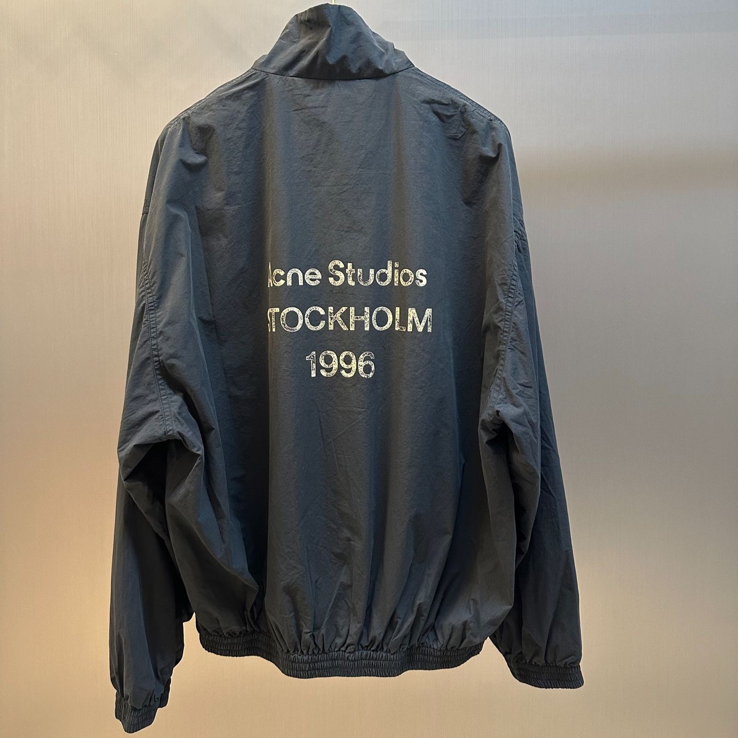 Acne Studios Logo zip-up jacket (B90791-900）