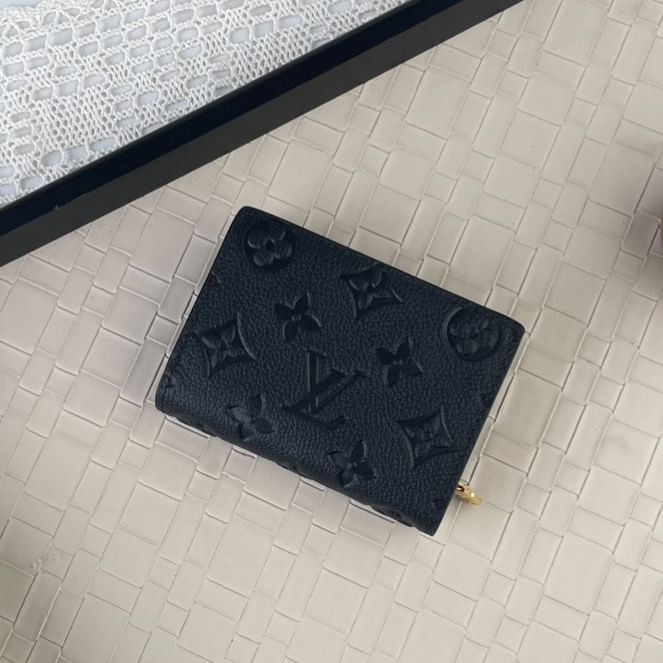 Louis Vuitton Cléa Wallet Monogram Empreinte Leather (M80151）