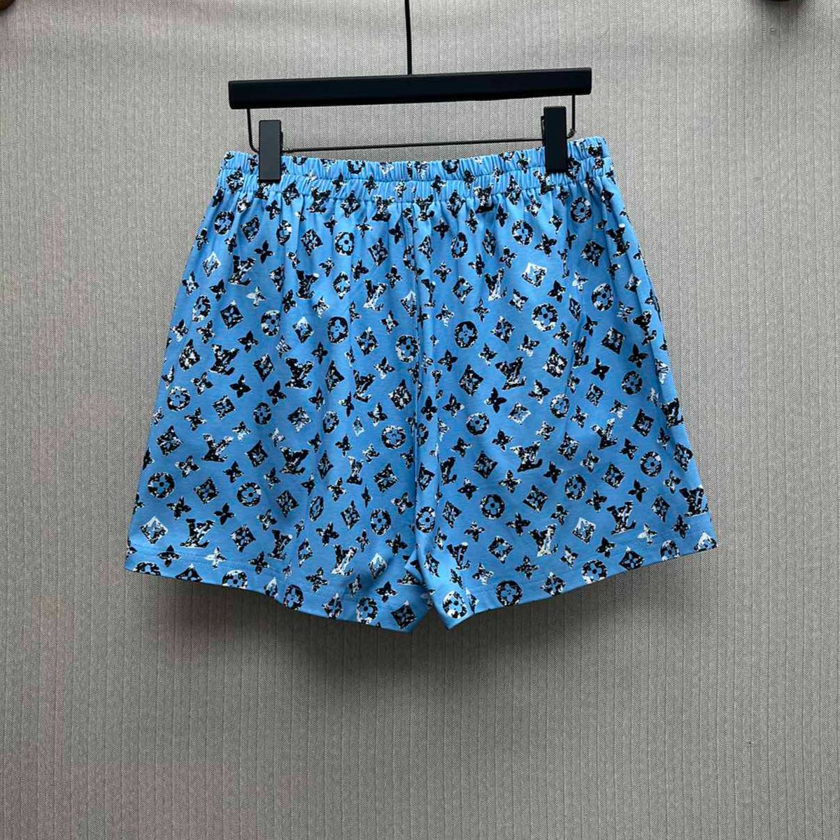 LOUIS VUITTON SS25 Casual Shorts（1AIALQ）