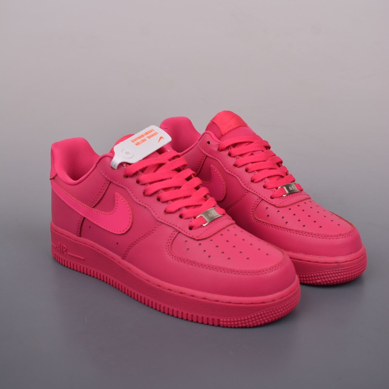 Nike Air Force 1 '07 "Fireberry"（DD8959-600）