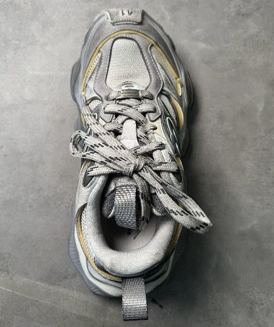 BALENCIAGA Cargo Sneaker "White/Grey"（785754W2MV19012）