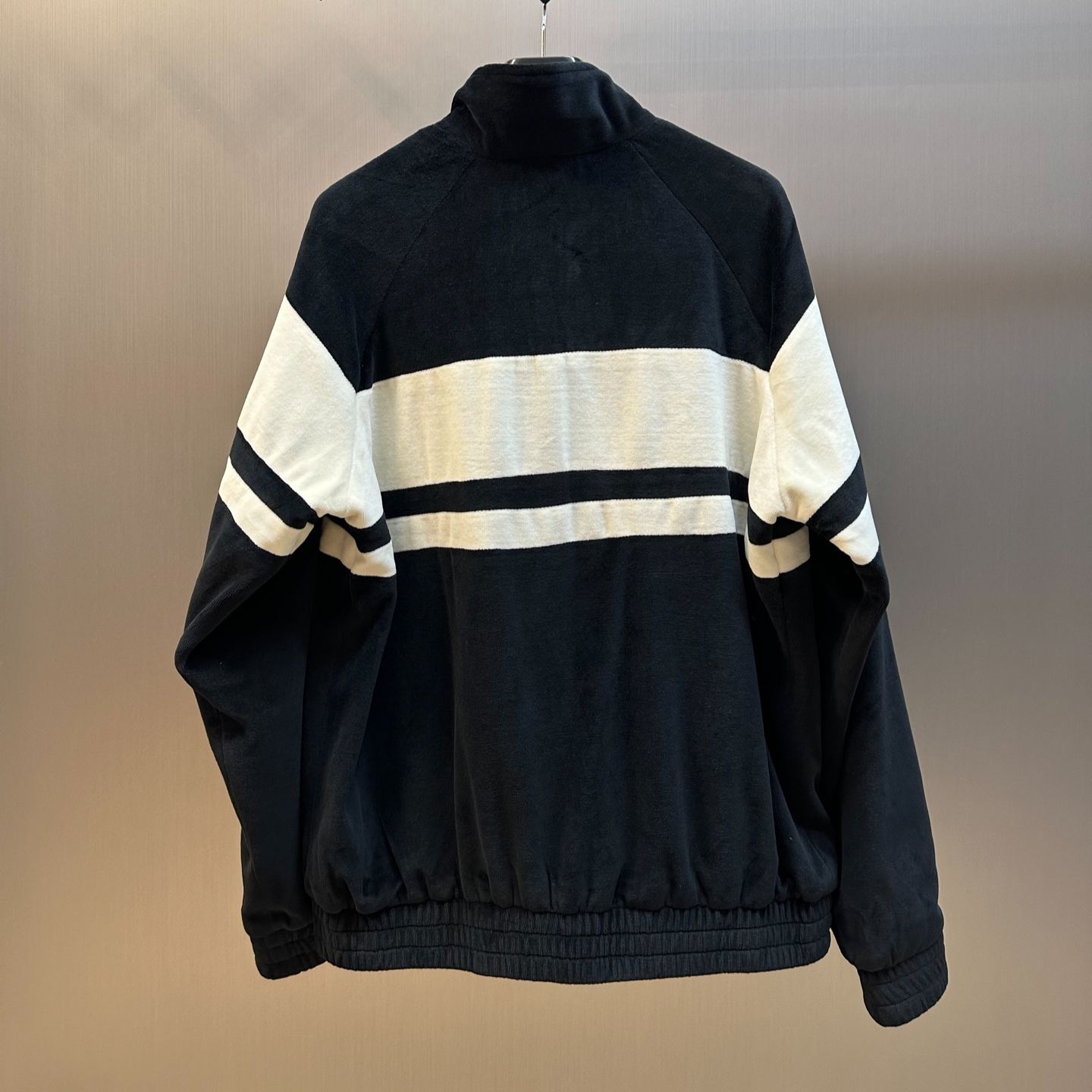 CELINE Men's Tracksuit Jacket in Velvet Jersey "Black/White"(RV0GB748Q-38AW）