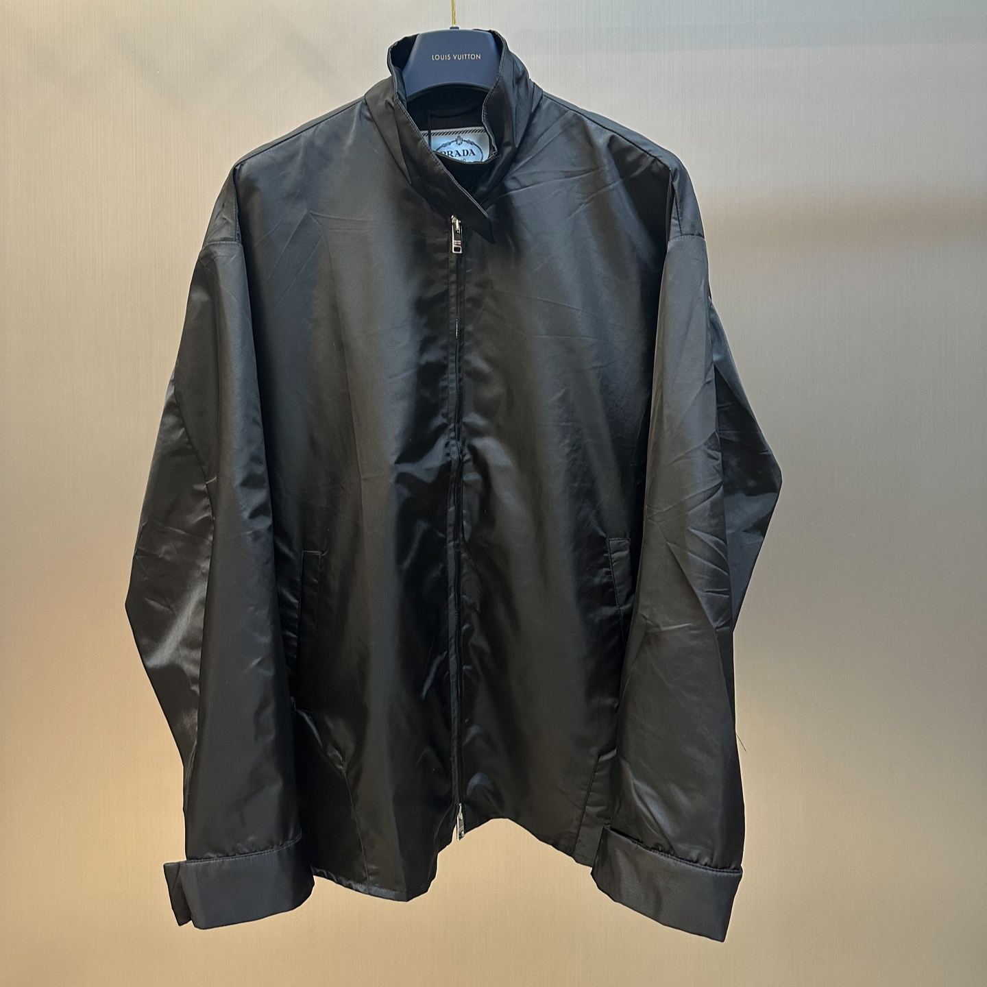 PRADA Black Re-Nylon blouson jacket (292250-1WQ8-F0002-S-OOO）
