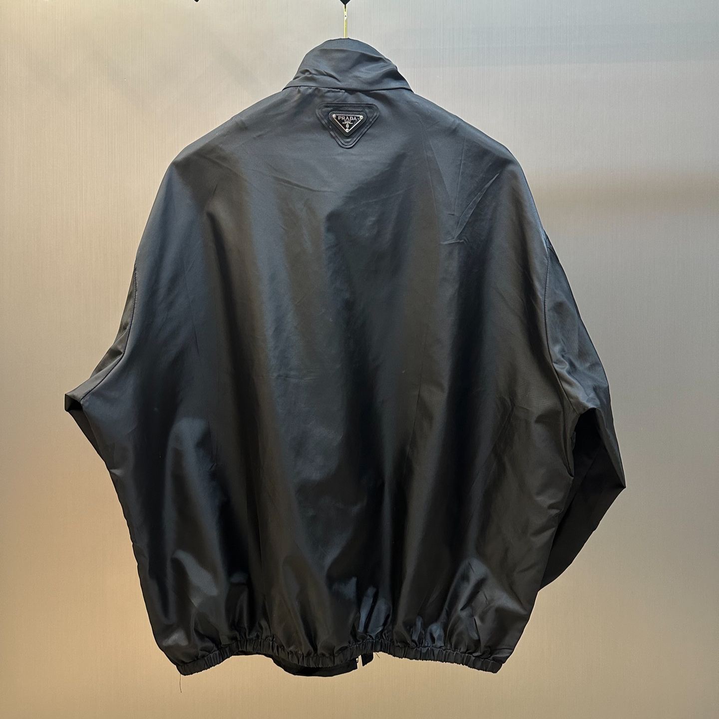 PRADA Black Re-Nylon blouson jacket (292250-1WQ8-F0002-S-OOO）