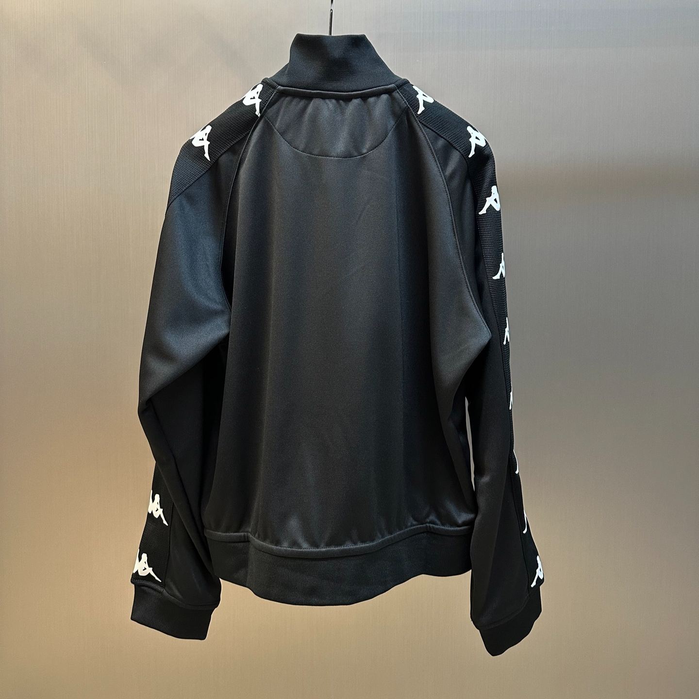 Acne Studios x Kappa Zipper sweater (CI0196-900）