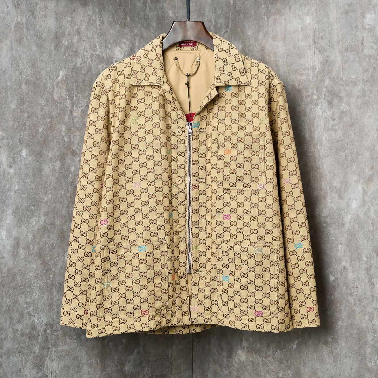 GUCCI GG canvas jacket in camel and dark brown（833305-ZAS81-2137）